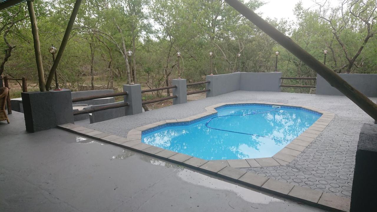 Svh Bush Lodge Marloth Park Exterior photo